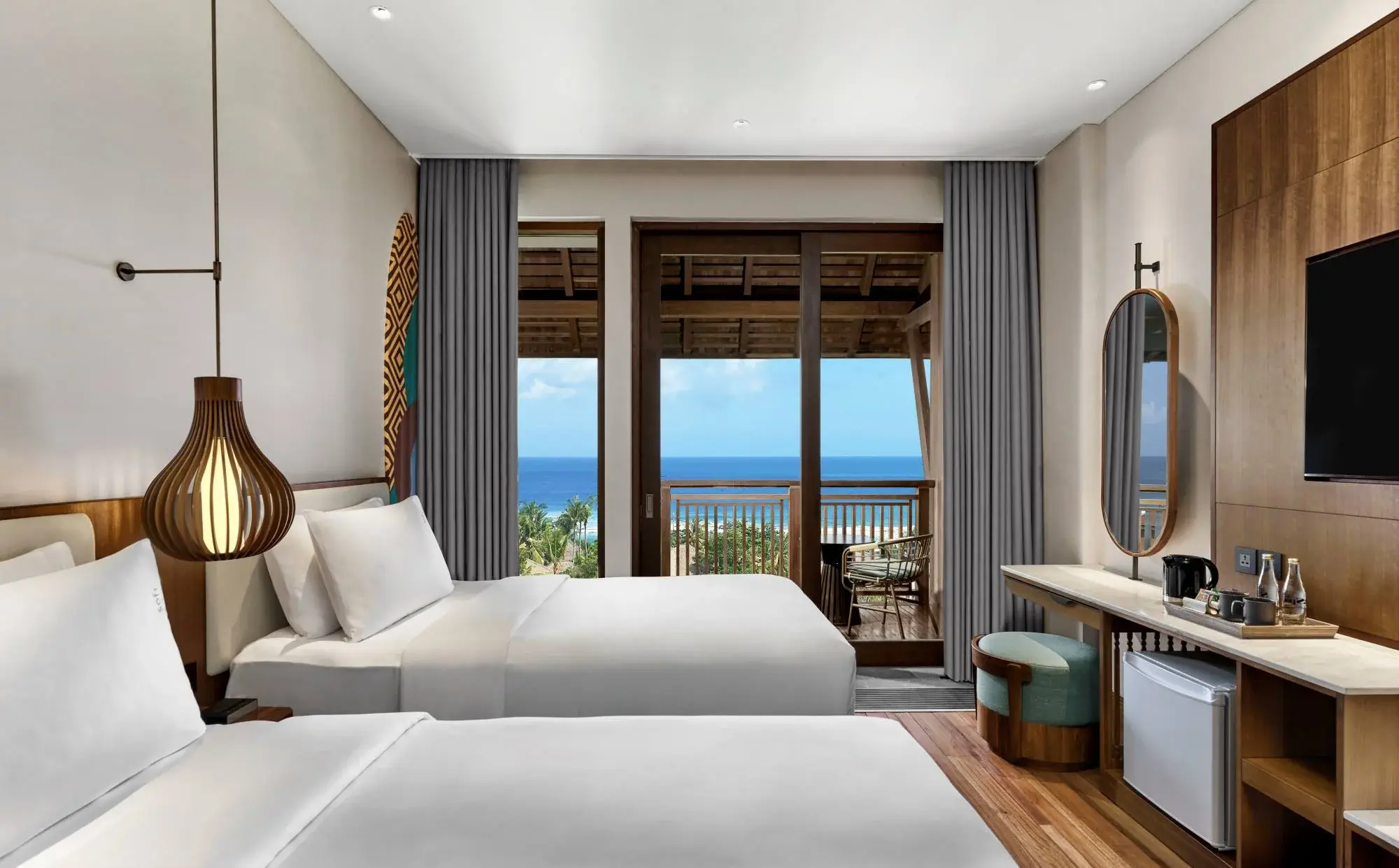 Premium Ocean View Top Floor